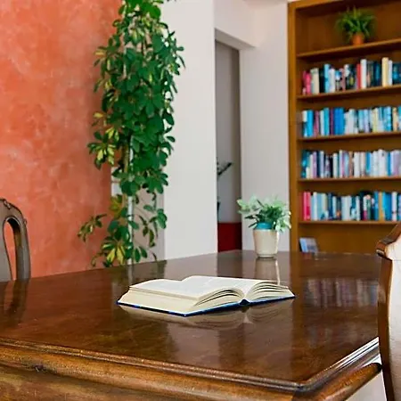 Hotel Glaros 3*