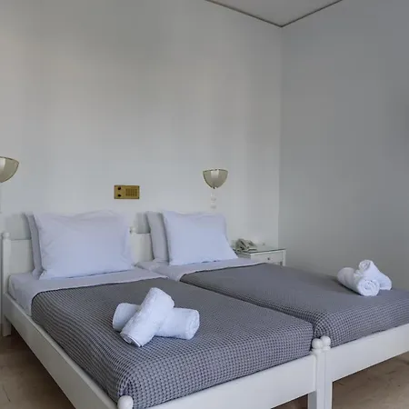 Glaros Hotel