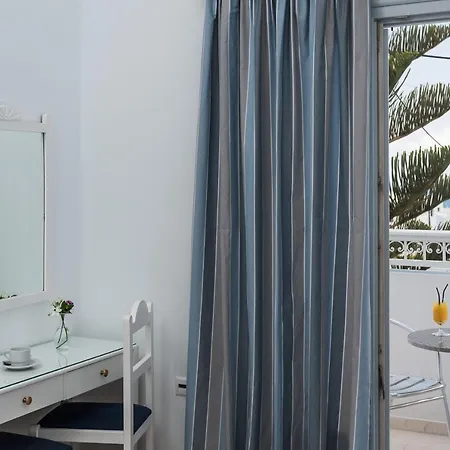 Glaros 3* Kamari (Santorini)