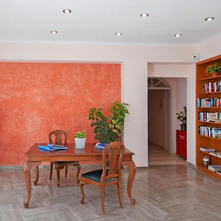 Glaros 3* Kamari (Santorini)