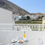 Otel Glaros Kamári