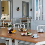 Otel Glaros